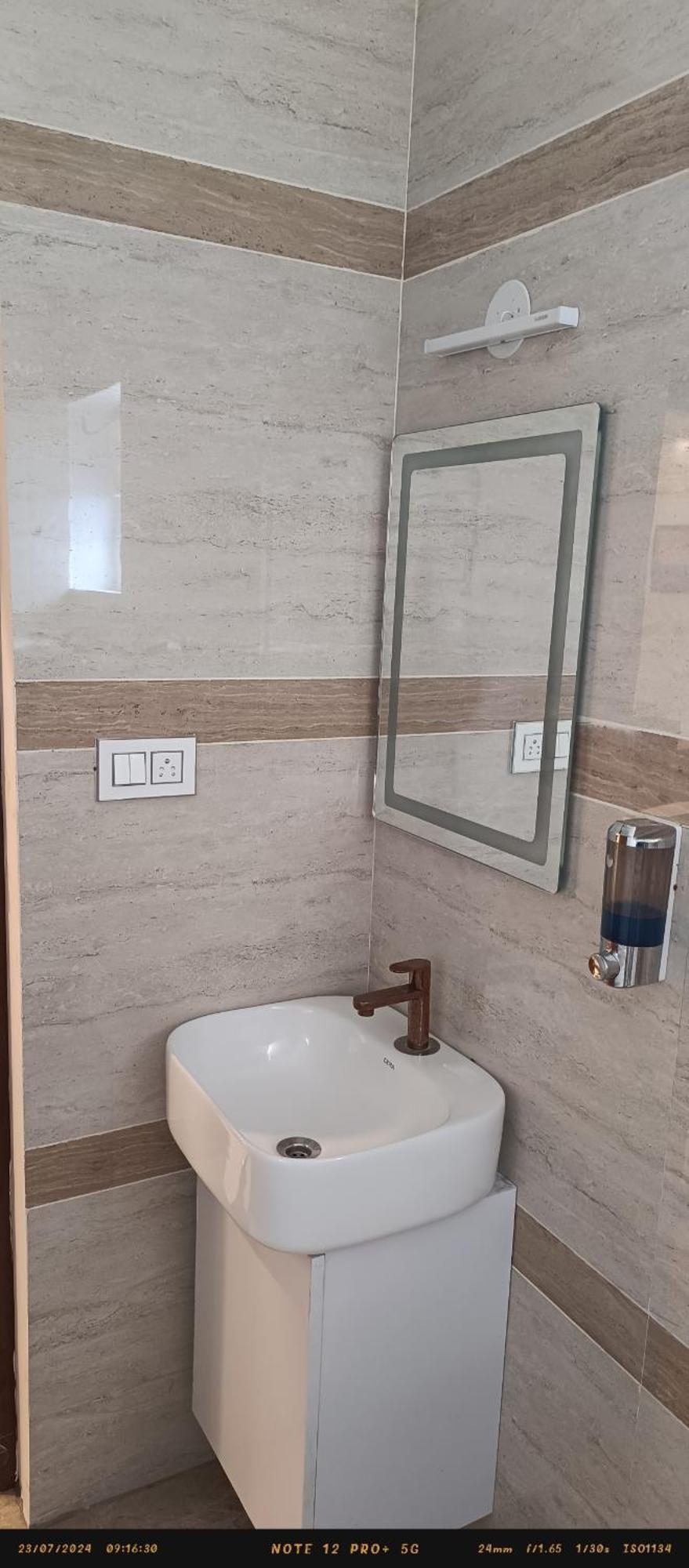 Best Residency Hosūr Екстериор снимка