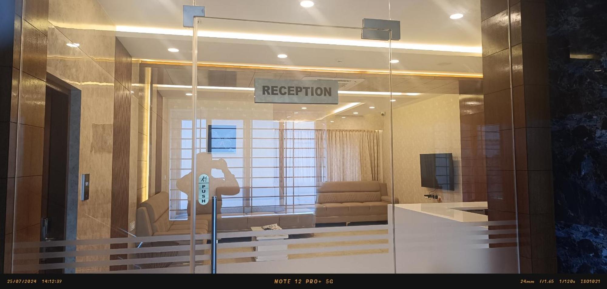 Best Residency Hosūr Екстериор снимка